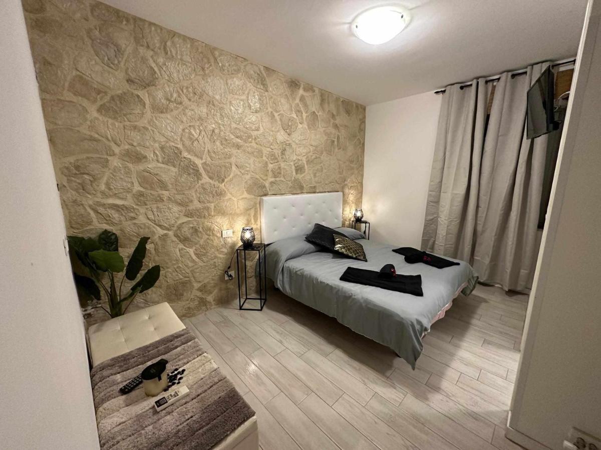 Destiny Home 3 Verona Borgo Roma Exterior photo